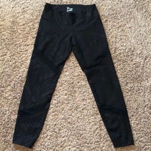 Black workout leggings!